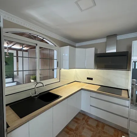 Skylounge Apartmán *